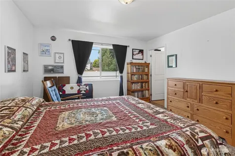 586 S James Avenue East Wenatchee WA 98802