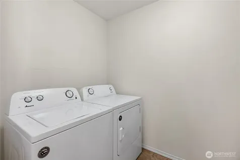 586 S James Avenue East Wenatchee WA 98802