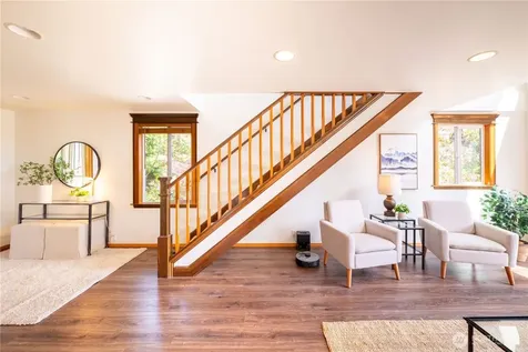 1109 S Davies Road Lake Stevens WA 98258
