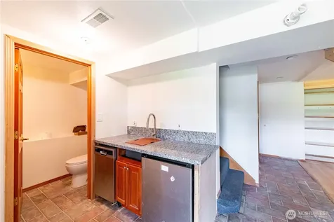 1109 S Davies Road Lake Stevens WA 98258