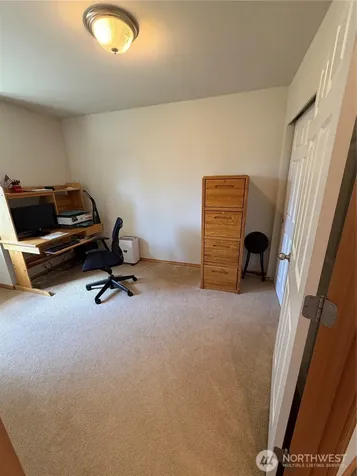 22615 W 44th Avenue Mountlake Terrace WA 98043