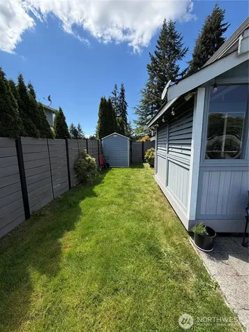 22615 W 44th Avenue Mountlake Terrace WA 98043