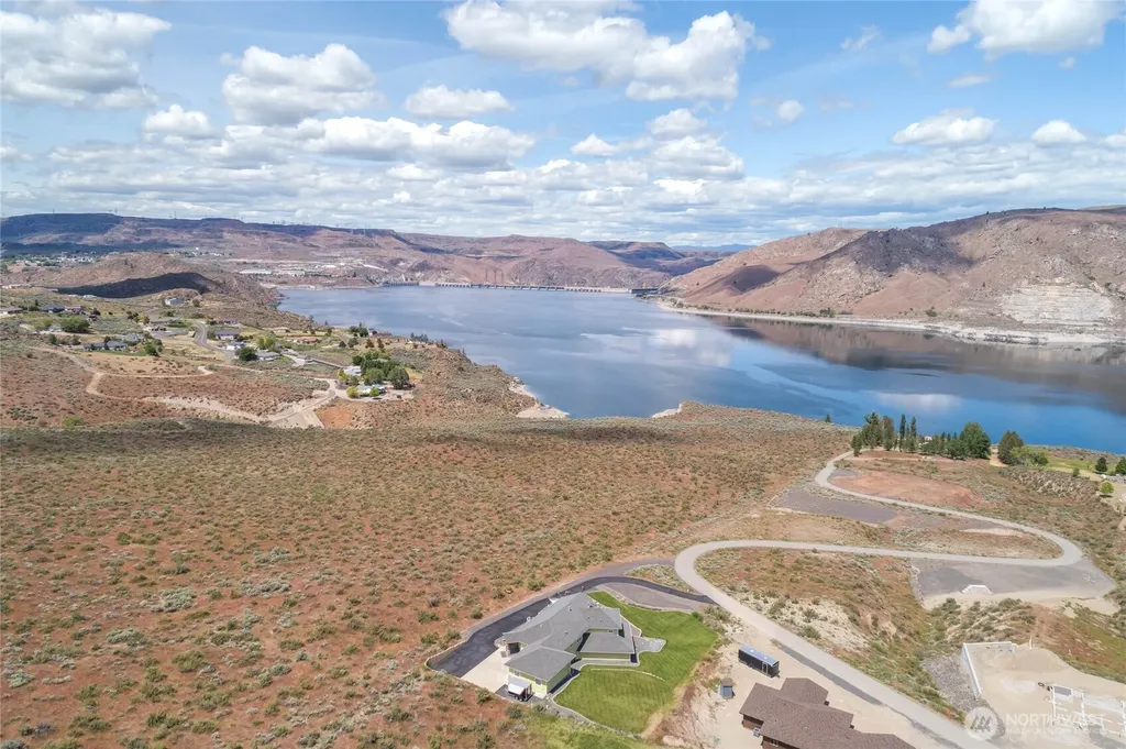 45850 Fdr Estates Drive N Grand Coulee WA 99133