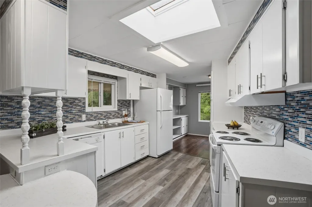 1110 NW Brite Star Lane Poulsbo WA 98370