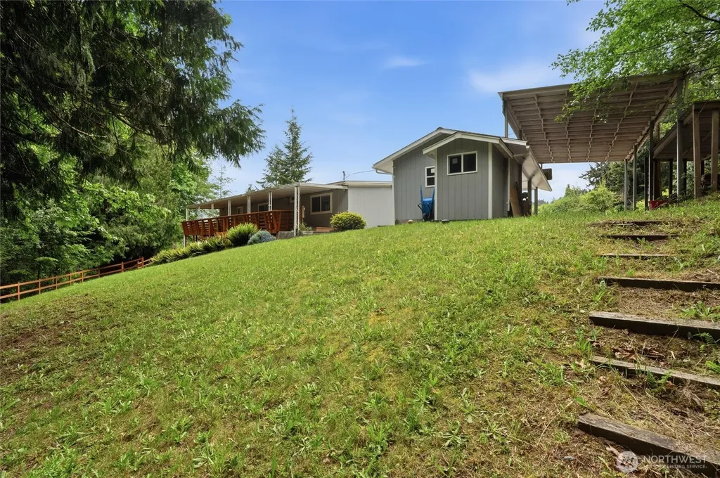 1110 NW Brite Star Lane Poulsbo WA 98370