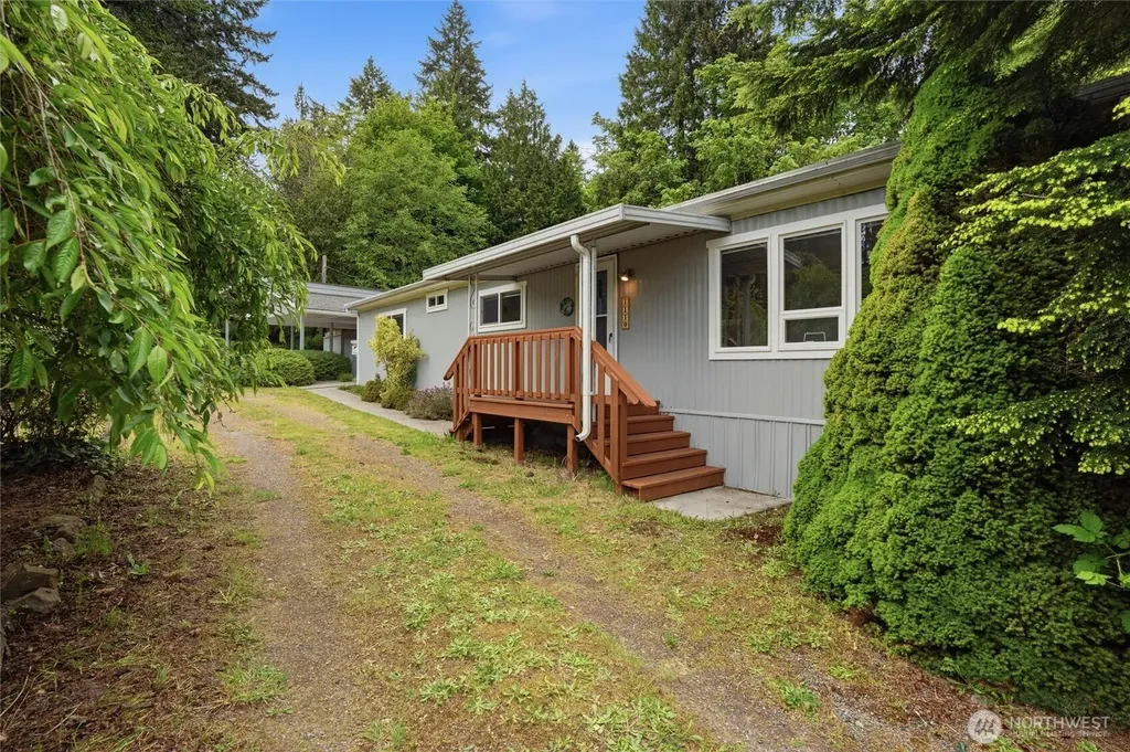1110 NW Brite Star Lane Poulsbo WA 98370