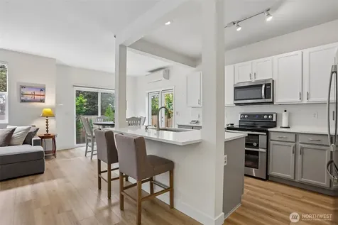 3951 S Chicago Street Seattle WA 98118