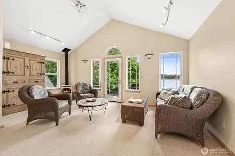 3538 Sunset Beach Drive NW Olympia WA 98502