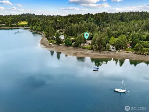 3538 Sunset Beach Drive NW Olympia WA 98502