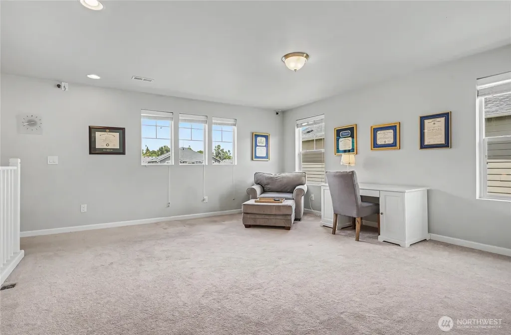 214 Fielding Street NE Orting WA 98360