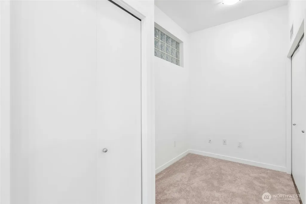 521 7th Avenue Kirkland WA 98033