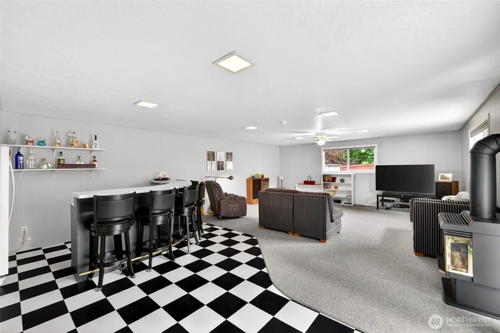 8035 S 116th Street Seattle WA 98178
