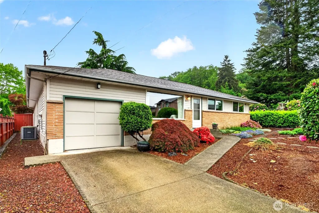 8035 S 116th Street Seattle WA 98178