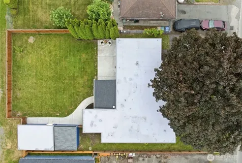 8423 E D Street Tacoma WA 98445