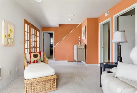568 Dolphin Drive Freeland WA 98249