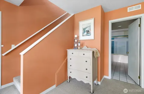 568 Dolphin Drive Freeland WA 98249