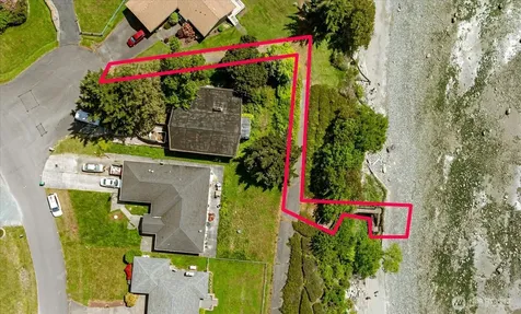 568 Dolphin Drive Freeland WA 98249