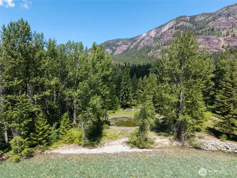 101 Cassel Way Mazama WA 98833