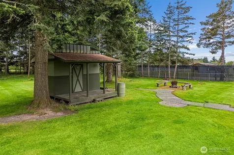 3512 104th Street E Tacoma WA 98446