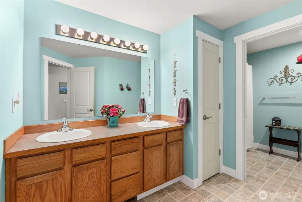 209 Haywire Road Chehalis WA 98532