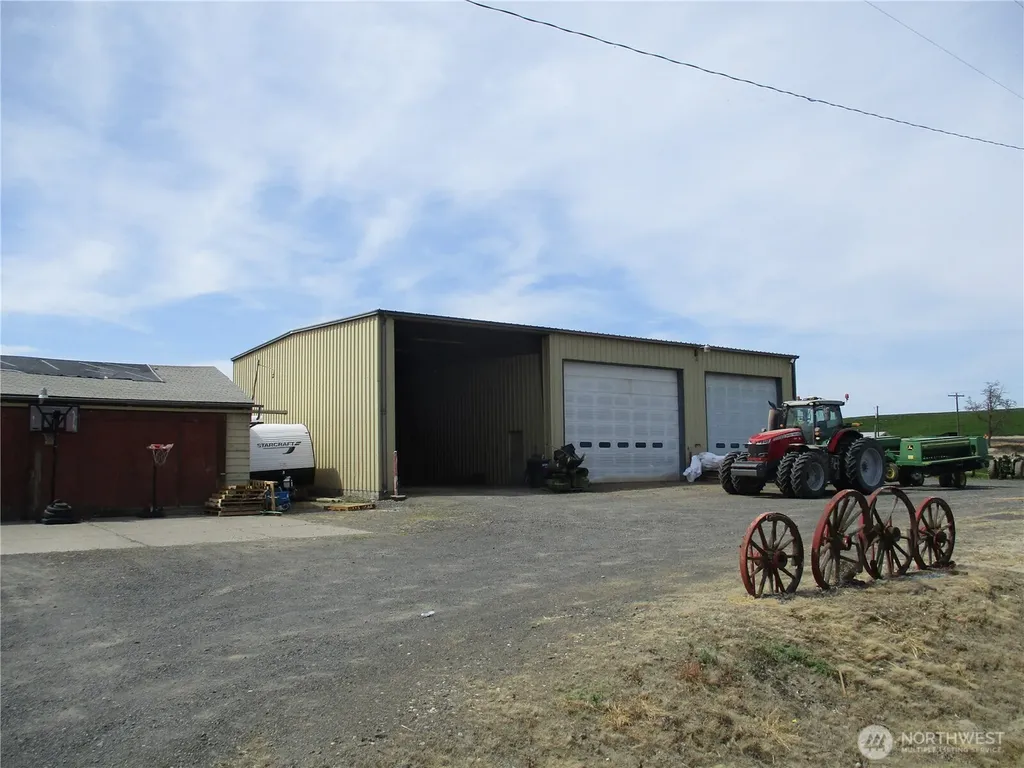 1351 Cummins Road Touchet WA 99360