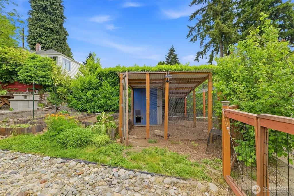 1132 Evans Avenue W Bremerton WA 98312