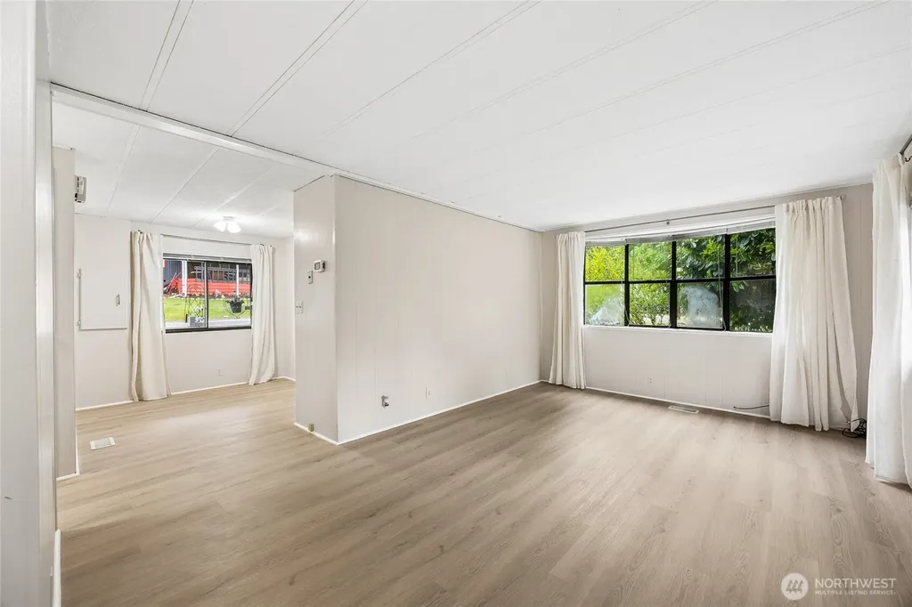 11513 155th Avenue SE Renton WA 98059