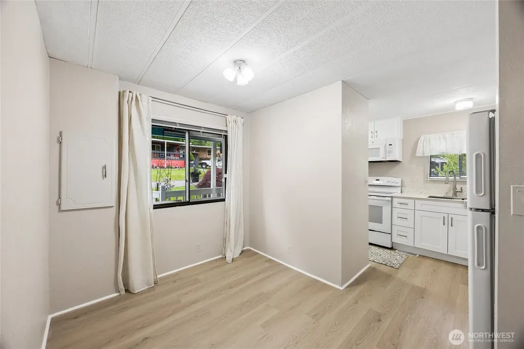 11513 155th Avenue SE Renton WA 98059