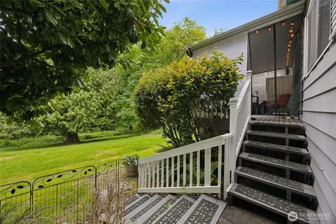 11513 155th Avenue SE Renton WA 98059