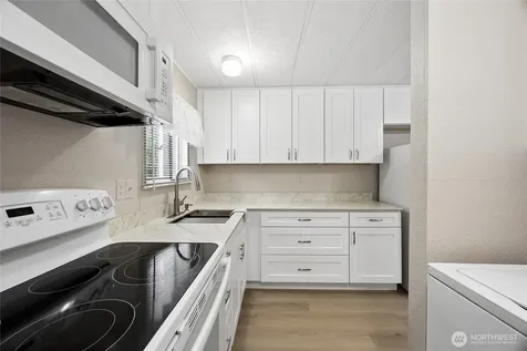 11513 155th Avenue SE Renton WA 98059
