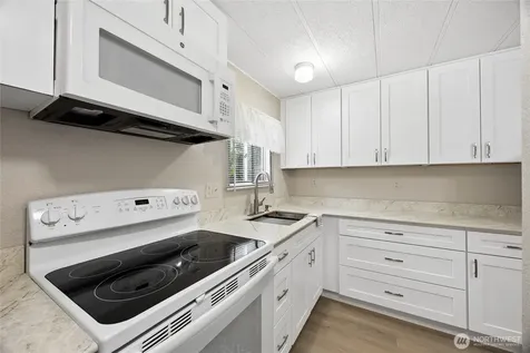 11513 155th Avenue SE Renton WA 98059