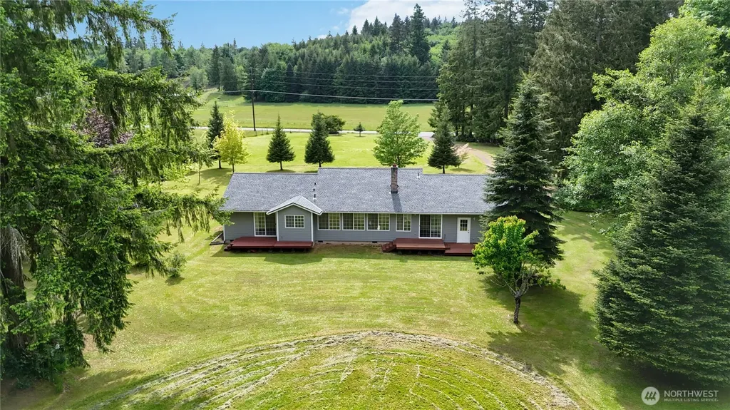 1607 Winlock Vader Road Winlock WA 98596