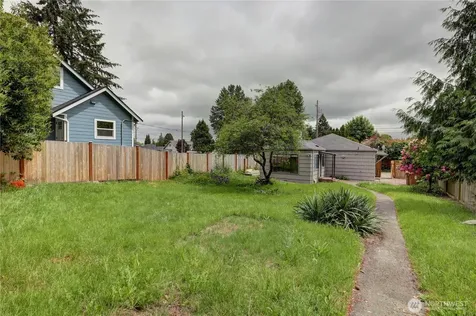 4609 S Thompson Avenue Tacoma WA 98408