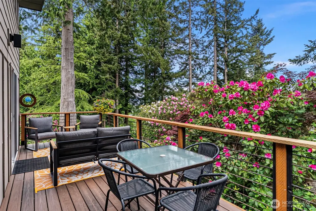 30 Libby Court Port Ludlow WA 98365