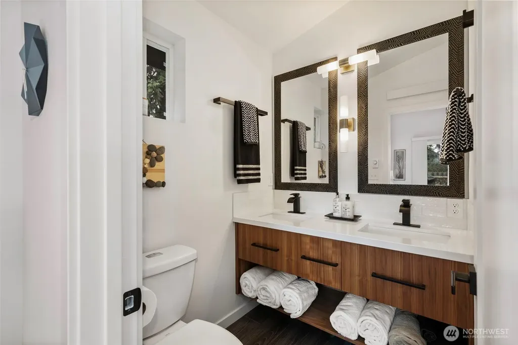 30 Libby Court Port Ludlow WA 98365