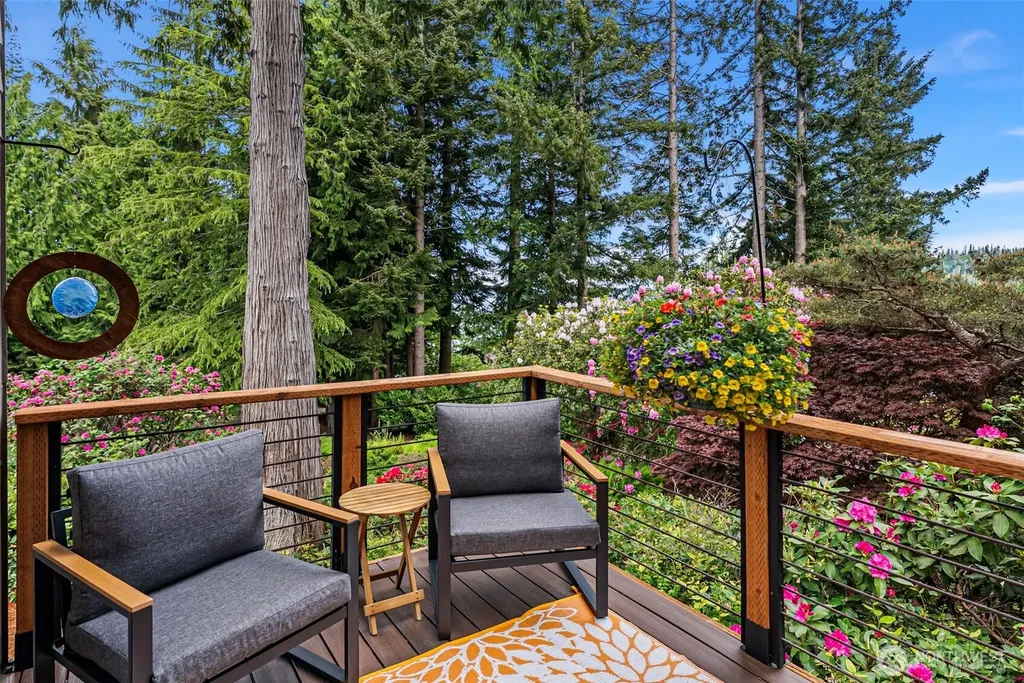 30 Libby Court Port Ludlow WA 98365