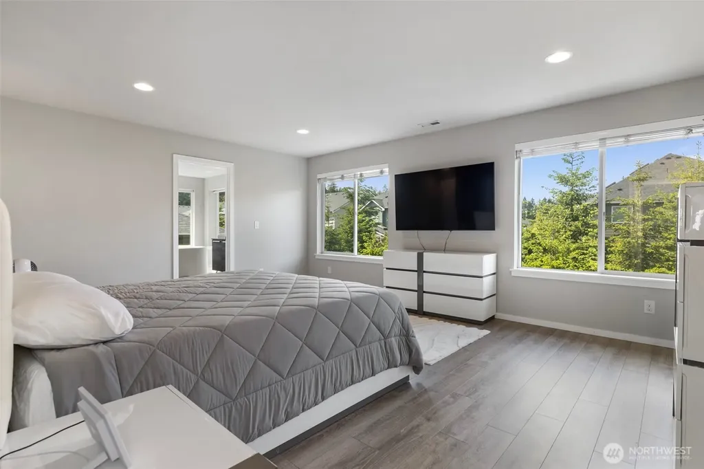 11574 Arrowhead Drive Gig Harbor WA 98332
