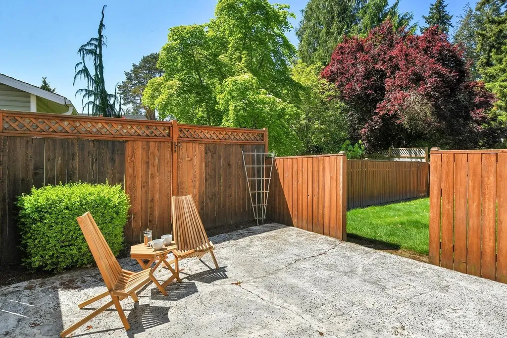 8305 214th Place SW Edmonds WA 98026