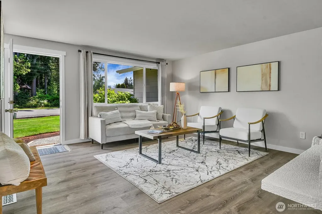 8305 214th Place SW Edmonds WA 98026