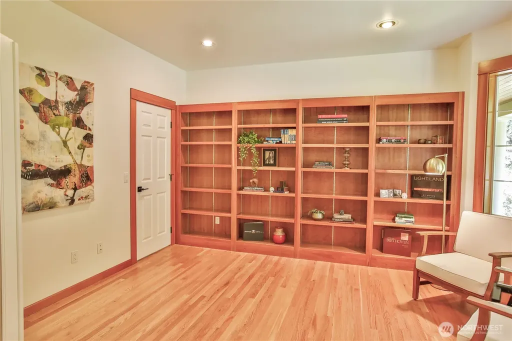 4896 Lucy Lane Langley WA 98260