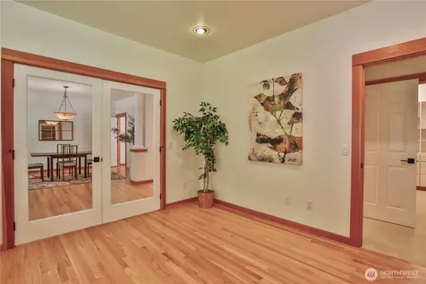 4896 Lucy Lane Langley WA 98260