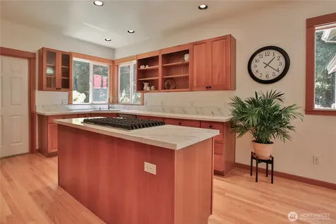 4896 Lucy Lane Langley WA 98260