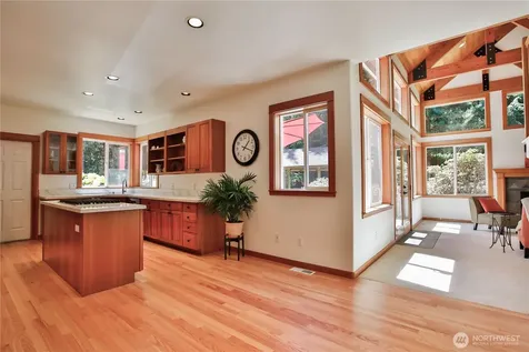 4896 Lucy Lane Langley WA 98260