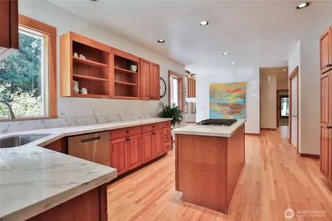 4896 Lucy Lane Langley WA 98260