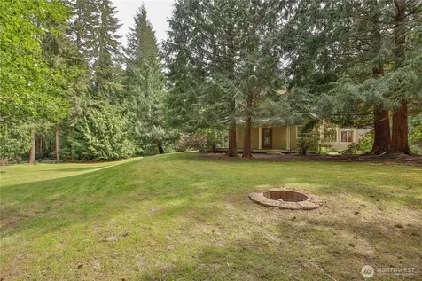 4896 Lucy Lane Langley WA 98260