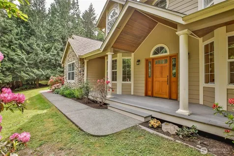 4896 Lucy Lane Langley WA 98260