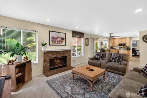 24323 129th Avenue SE Kent WA 98030