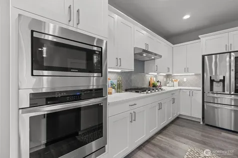 16539 8th Avenue NE Shoreline WA 98155