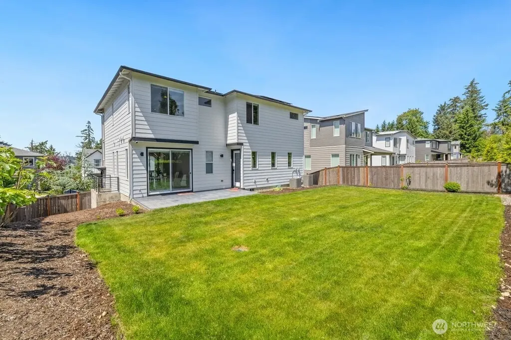 7962 112th Lane SE Newcastle WA 98056