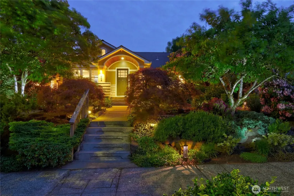 1545 NE 76th Street Seattle WA 98115